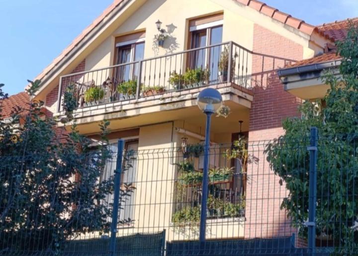 El Balcon De Villapresente Exterior photo